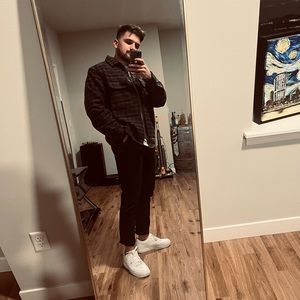 Meet your Posher, Eric